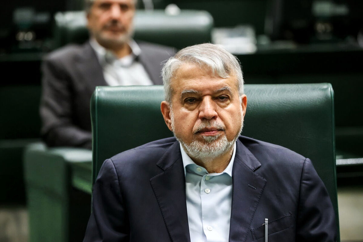 نقل قول وزیر میراث فرهنگی از پزشکیان درخصوص نظر اژه‌ای و قالیباف پیرامون رفع فیلترینگ