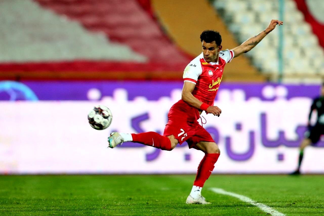  آل‌کثیر عذرخواهی می‌کند و در استقلال می ماند!