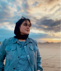 فاطیما بهارمست با یک استایل چرم جلب توجه کرد