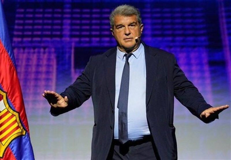 خوان لاپورتا:ما تا سال ۲۰۲۵ به مسی بدهکار هستیم