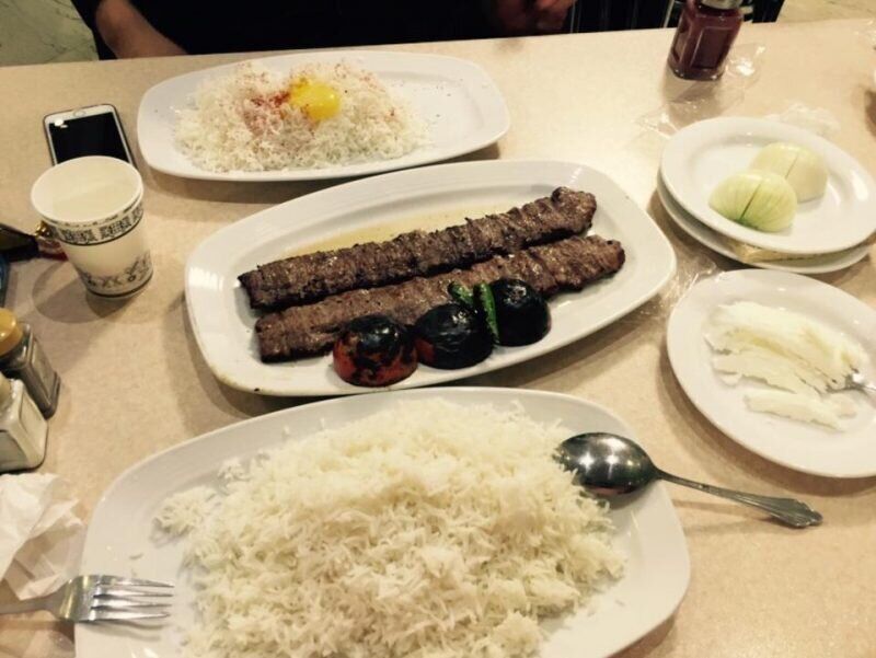 واکنش جنجالی مشاور احمدی‌نژاد به اظهارات علم الهدی درباره چلوکباب!