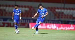 سنگ‌اندازی پرسپولیس در راه استقلال!