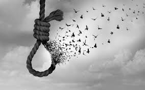 حادثه غم‌انگیز برای دختر دانشجو پس از انتشار عکس‌های خصوصی