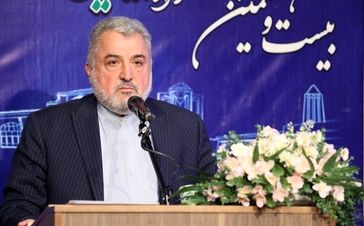 رئیس‌جمهور در بیش از ۱۰۰ جلسه مرتبط با مدرسه‌سازی حضور داشته است