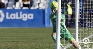 دروازه‌بان معروف، قاتل شد!