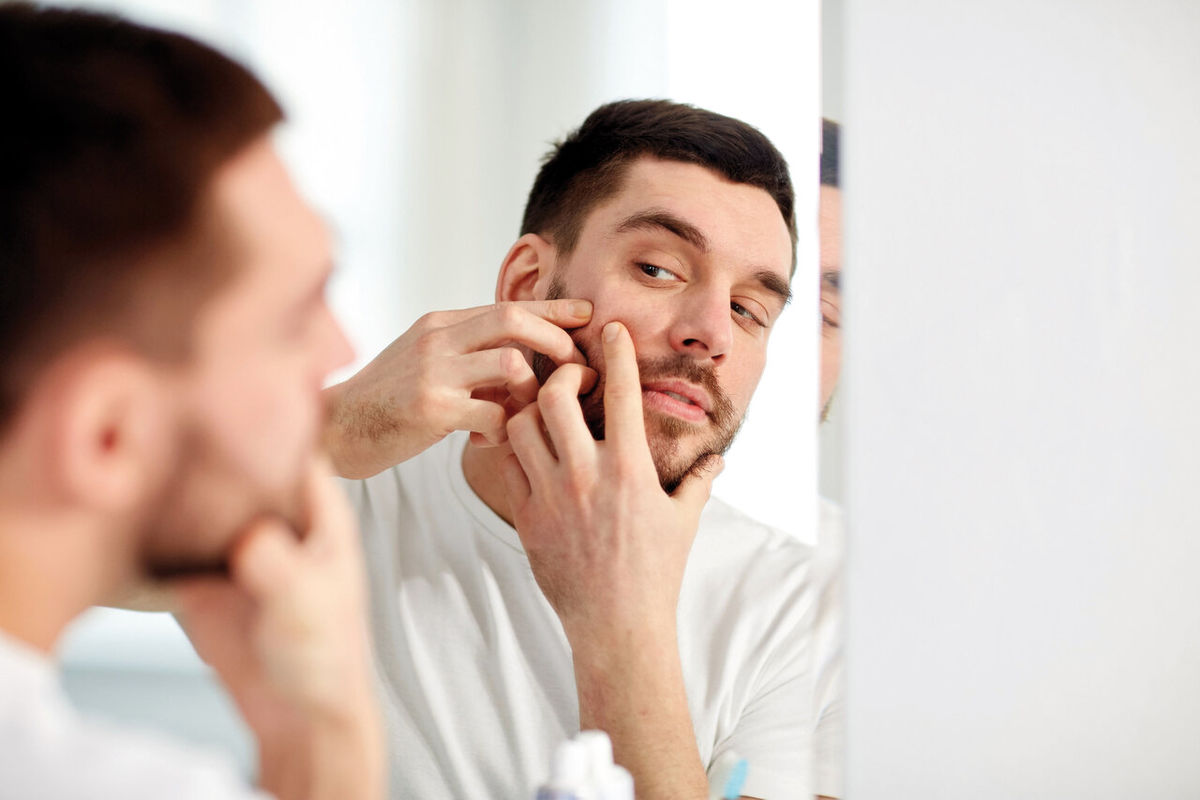 علت ایجاد جوش هورمونی روی صورت افراد