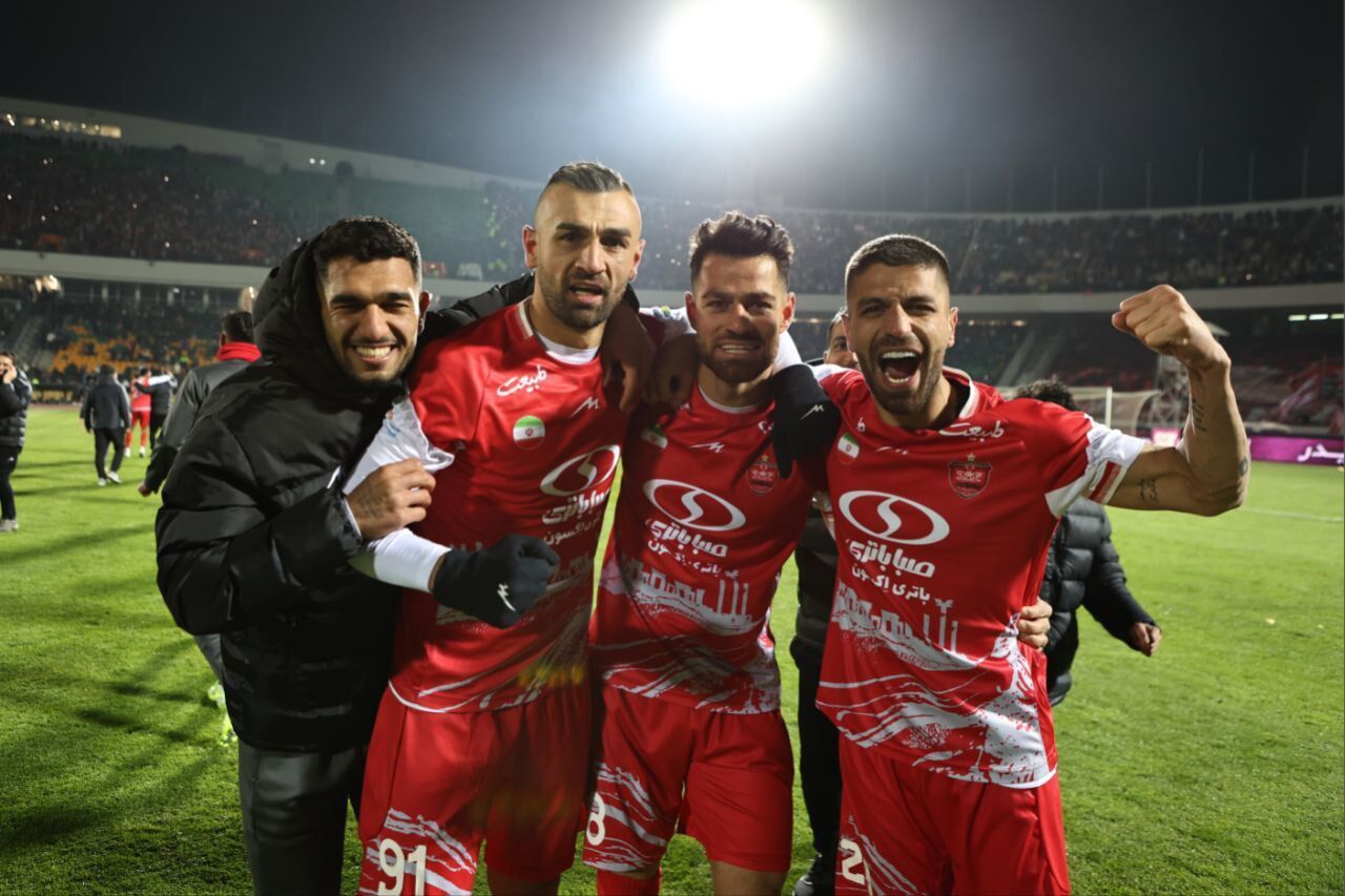 نمایش جذاب و دیدنی سردار دورسون در چالش بلاگرهای فوتبالی!
