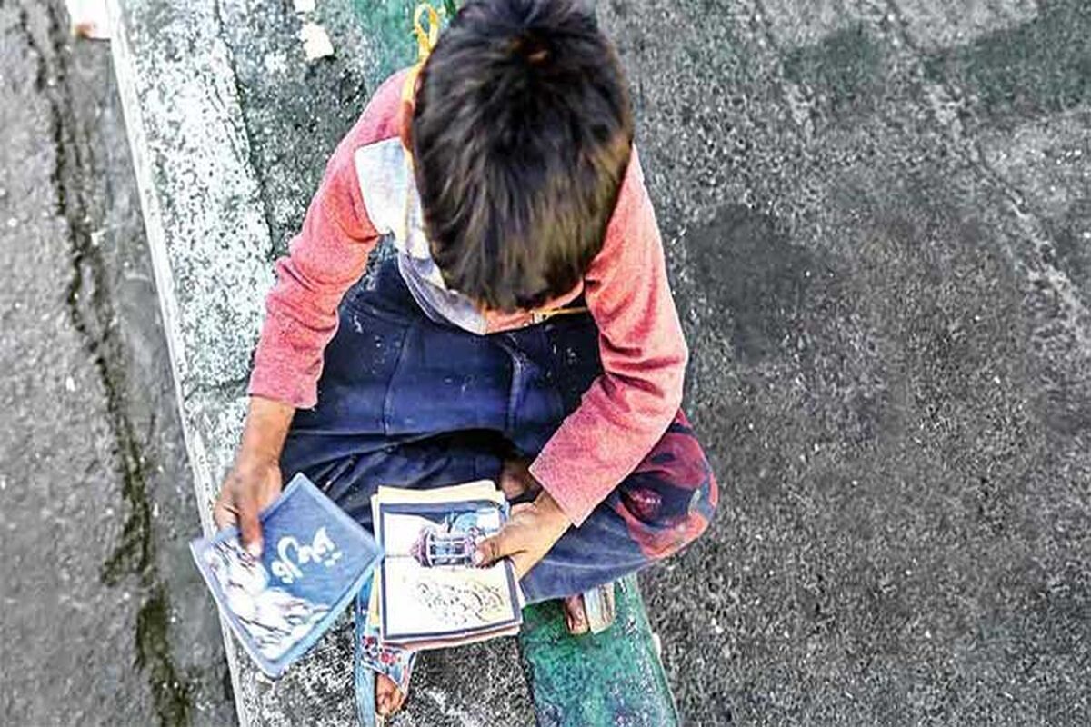 عامل خوراندن پیاز به کودکان کار دستگیر شد