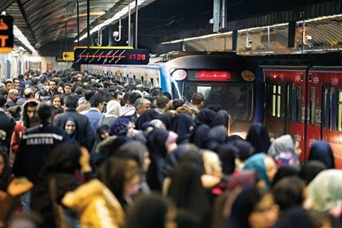 آغاز "طرح تذکر رسانی حجاب" در مترو تهران