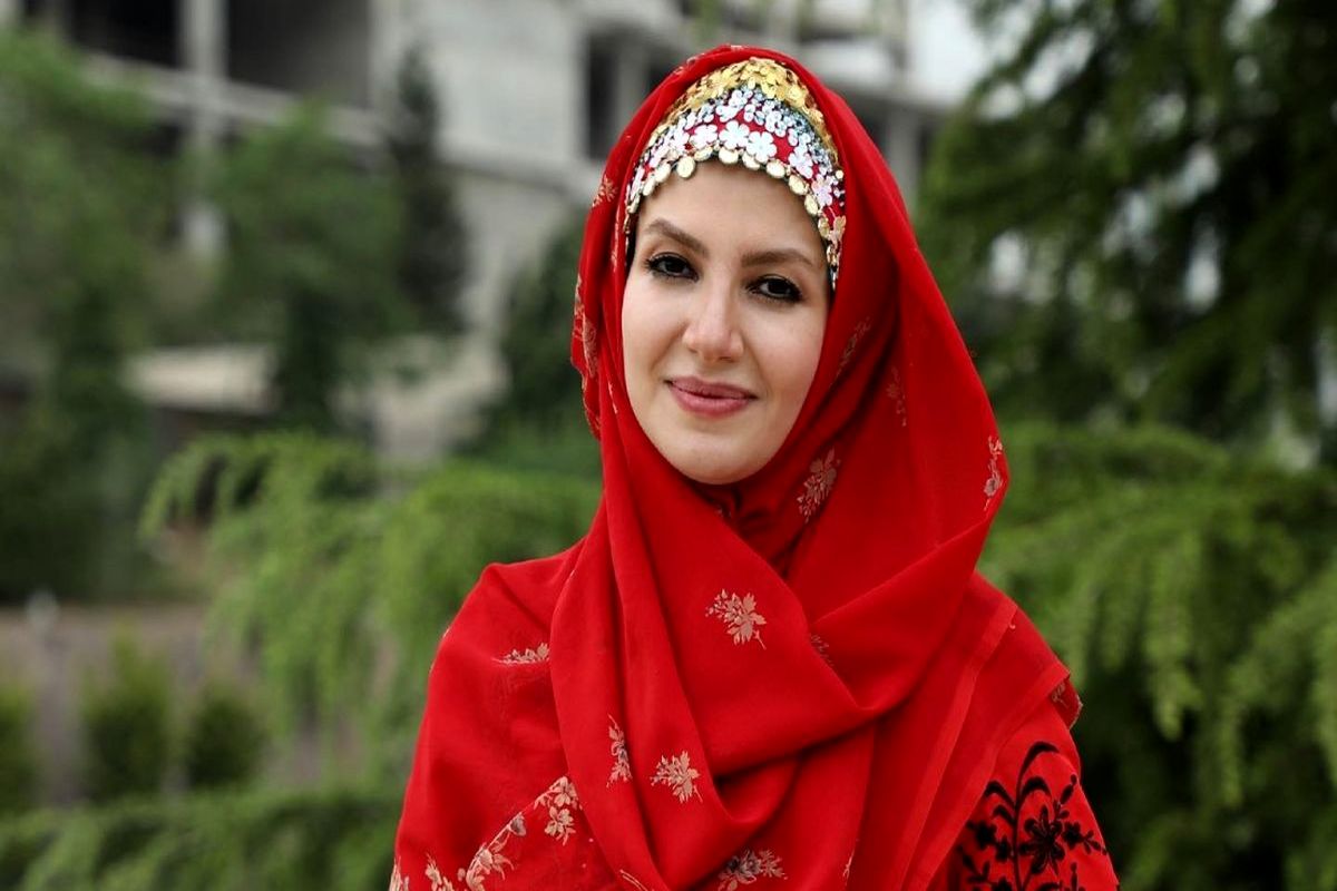 استایل زمستانی خبرسازِ خاله شادونه در برف  +عکس