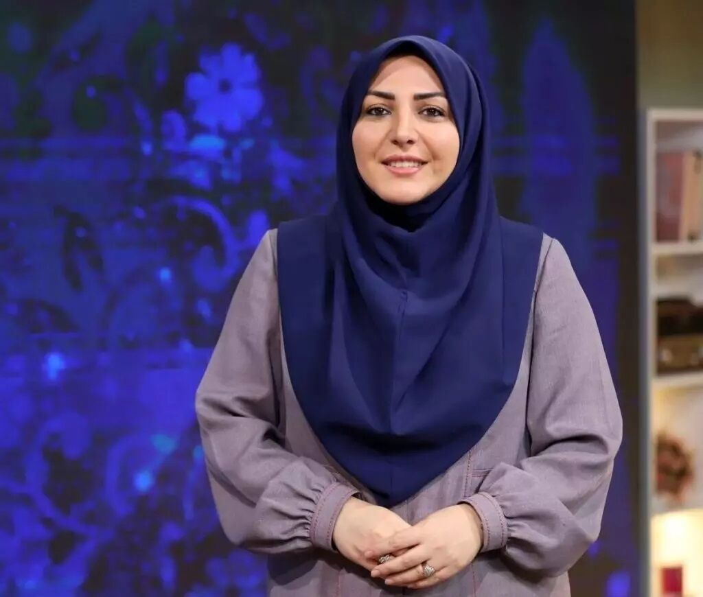 مجری خانم صدا و سیما به سیم آخر زد! +عکس