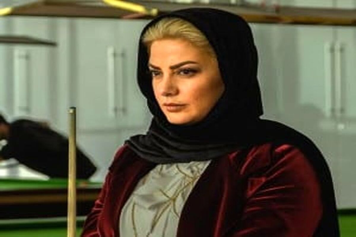 طناز طباطبایی چرا فقط به مراسم عزا می‌رود؟