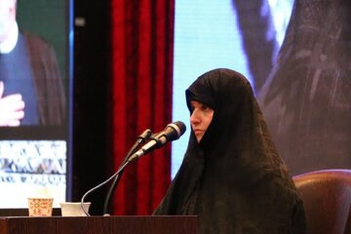 همسر شهید جمهور: در اطراف زیارتگاه‌ها بساط فساد برپا شده

