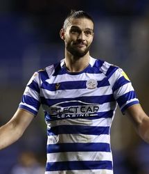 زندان در انتظار ستاره سابق تیم ملی/بازداشت مهاجم جنجالی در فرودگاه