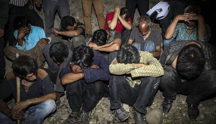 کشف ۱۰ تن مواد مخدر و دستگیری ۱۶ هزار خرده فروش و معتاد متجاهر