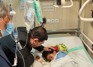 این کودک در حمله تروریستی یتیم شد/ تنها درخواست خواهر آرتین ۵ ساله از مسئولان امنیتی