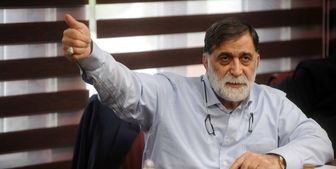 آجورلو ورق را برمی گرداند ؛ منتظر انفجار بمب‌های استقلال باشید