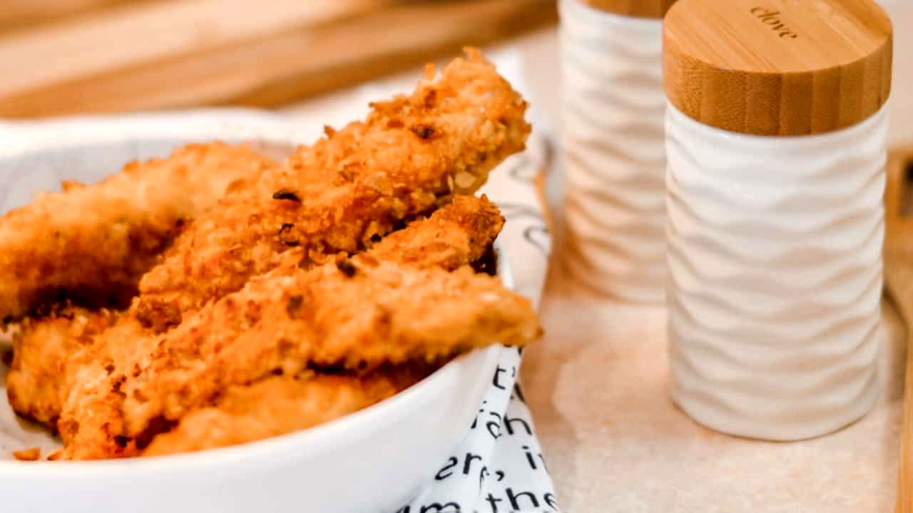 طرز تهیه مرغ کریسپی خانگی؛ لذت فست‌فود در آشپزخانه شما