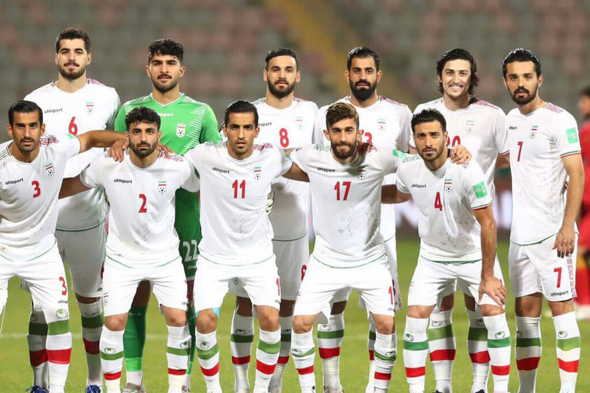 مقابل انگلیس با ۴گل شکست می‌خوریم!/مهاجمان گلزنی داریم اما خط دفاعی ایران از هر تیمی می‌تواند گل بخورد!
