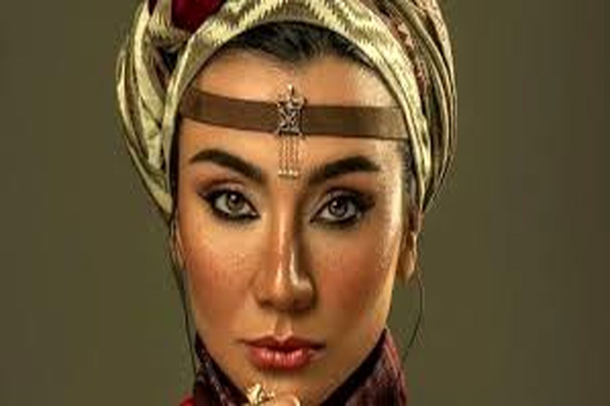 فتوشات‌های جدید خاطره حاتمی با لباس‌هایی خاص