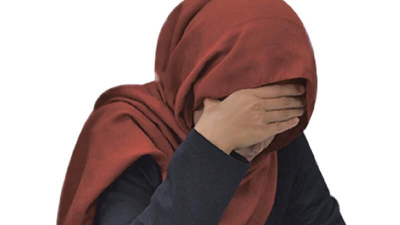 رفتار زننده و ناهنجار نامادری پسر نوجوان را اغفال کرد