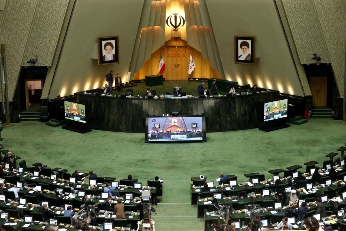 نماینده مجلس: مهریه دینی به گردن مرد است و تا آخر باید پرداخت شود