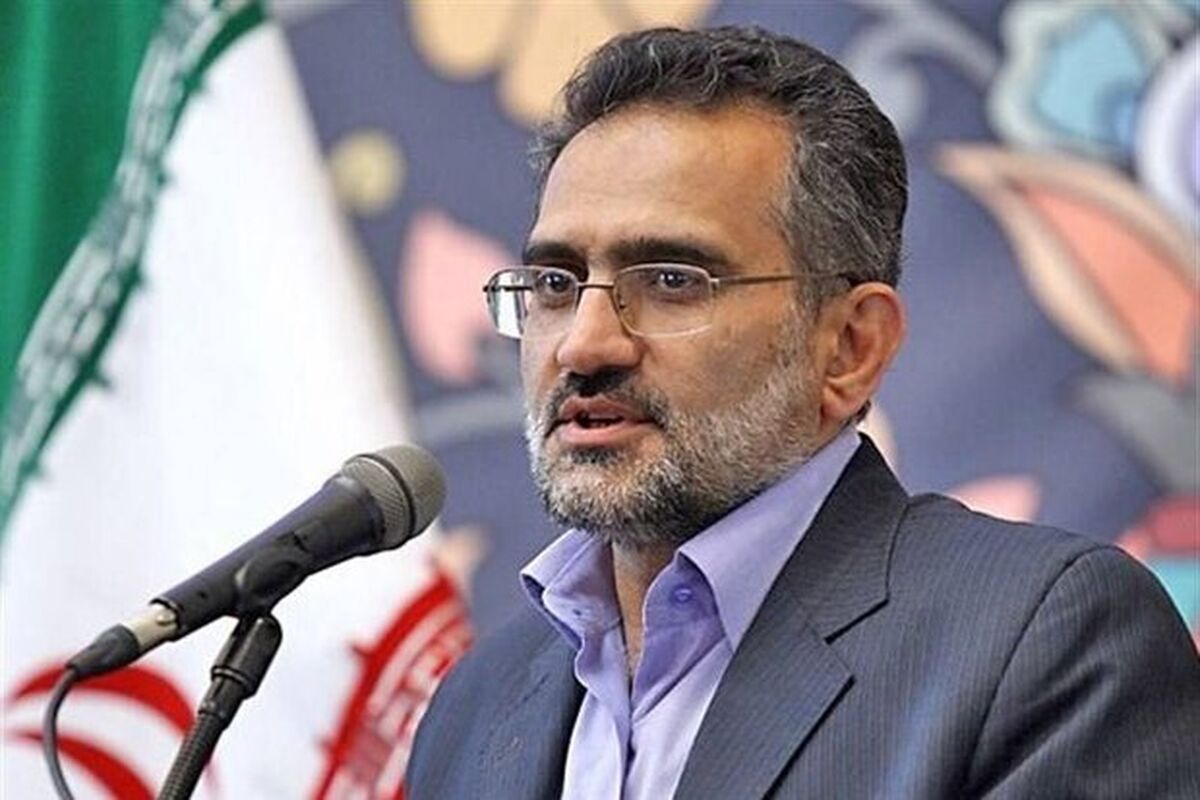نمره عجیب معاون پارلمانی رئیسی به دولت سیزدهم