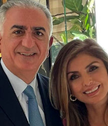 یاسمین پهلوی کیست؟