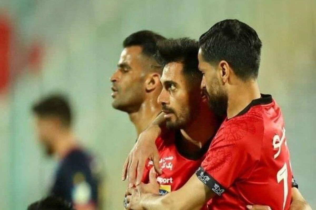 سه کاپیتان پرسپولیس در لیست مازاد گل محمدی
