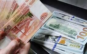 قدرت بی سابقه روبل روسیه در برابر دلار آمریکا