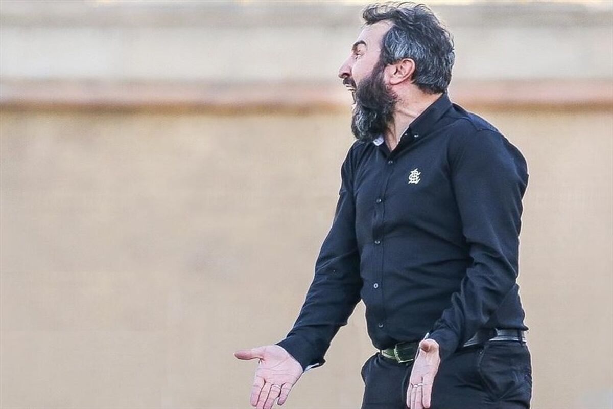 علی لطیفی:اگر آن مسائل نبود سپاهان قهرمان لیگ می‌شد