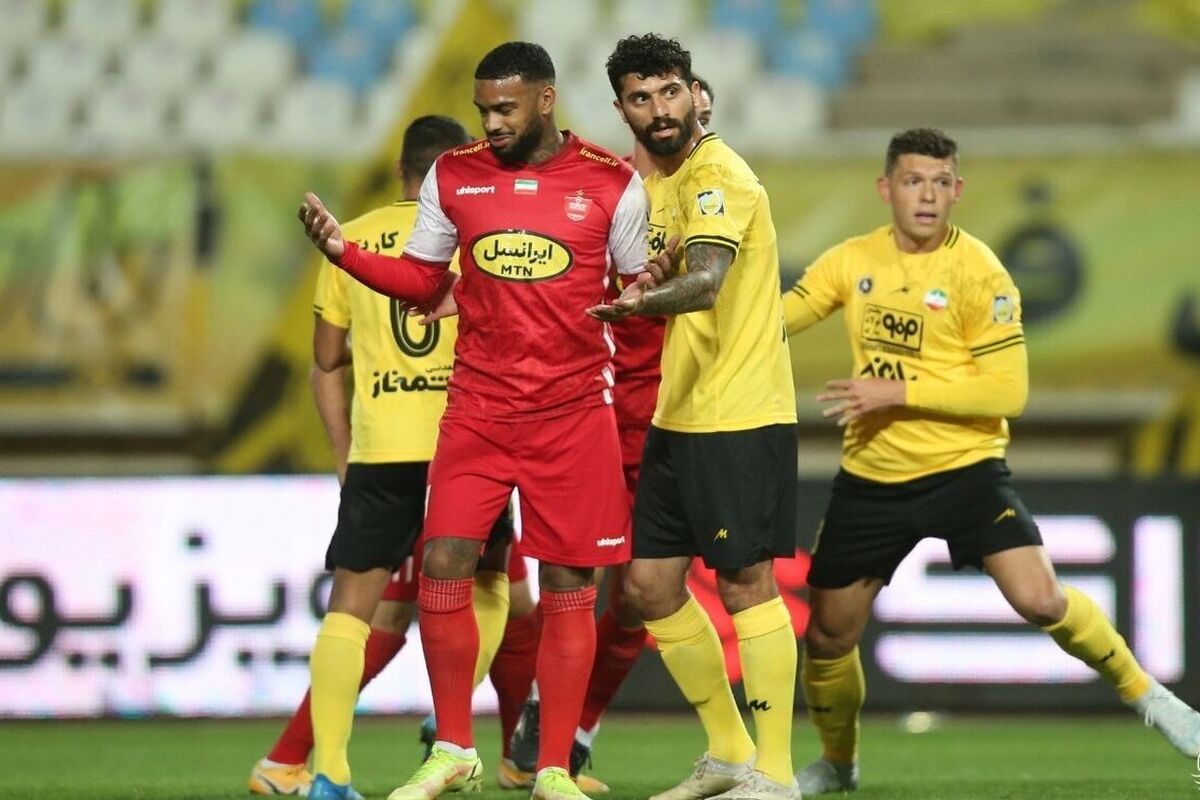 مهاجم سرشناس پرسپولیس جدیدترین قربانی اتفاقات سیاسی؟