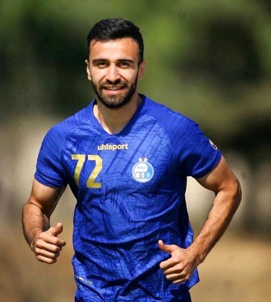 دشمن دیرینه پرسپولیس استوک دربی پوشید !