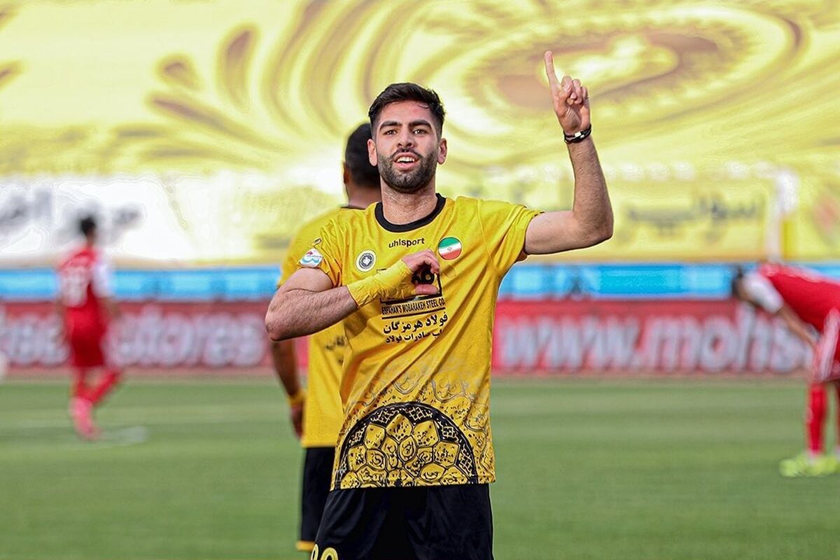 نزدیک شدن گزینه ملی‌پوش پرسپولیس و استقلال به تیم قطری