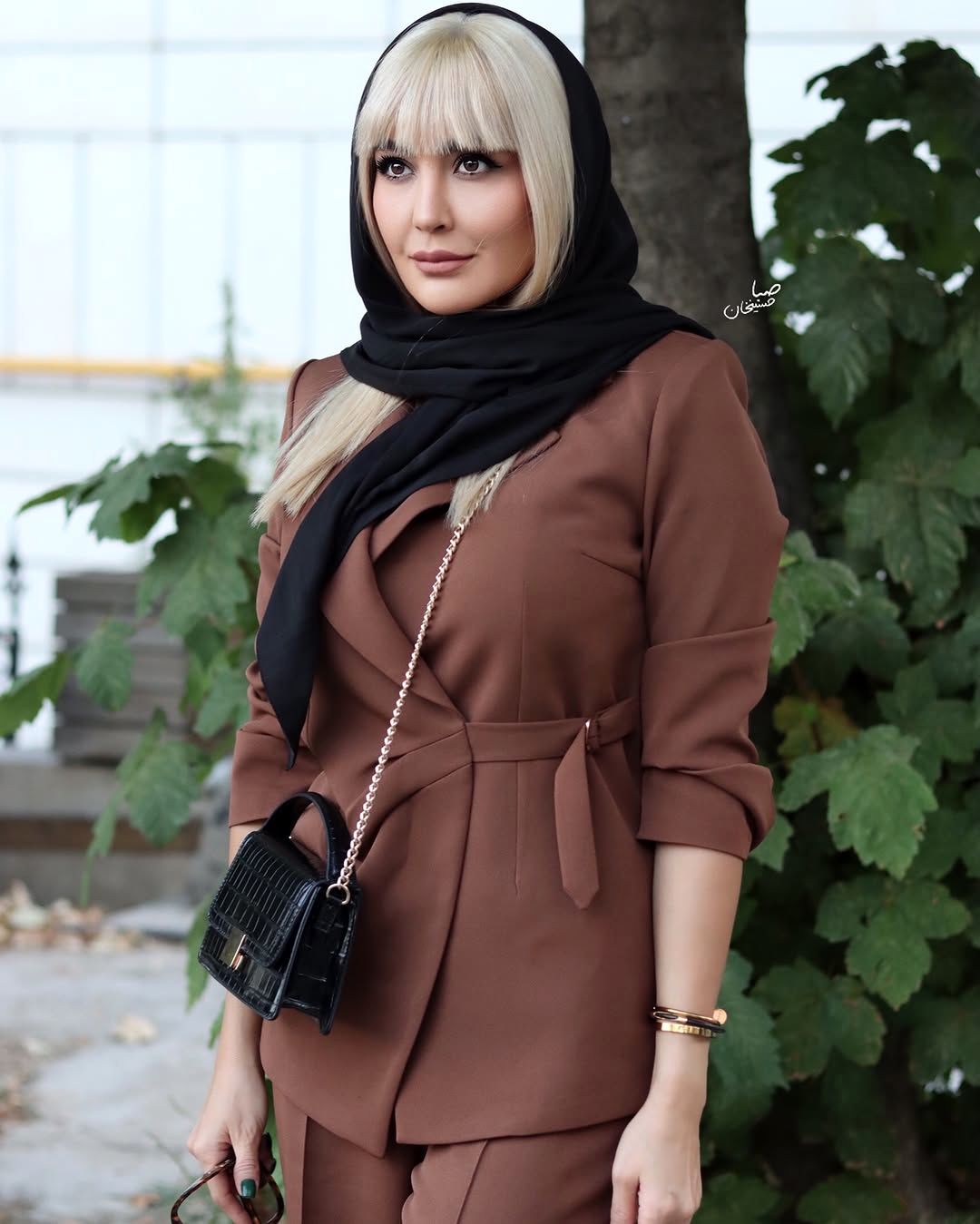 مریم معصومی با استایلی جدید و متفاوت سوژه عکاسان شد