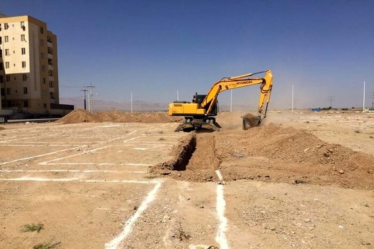 واگذاری زمین و خانه رایگان به مستاجران