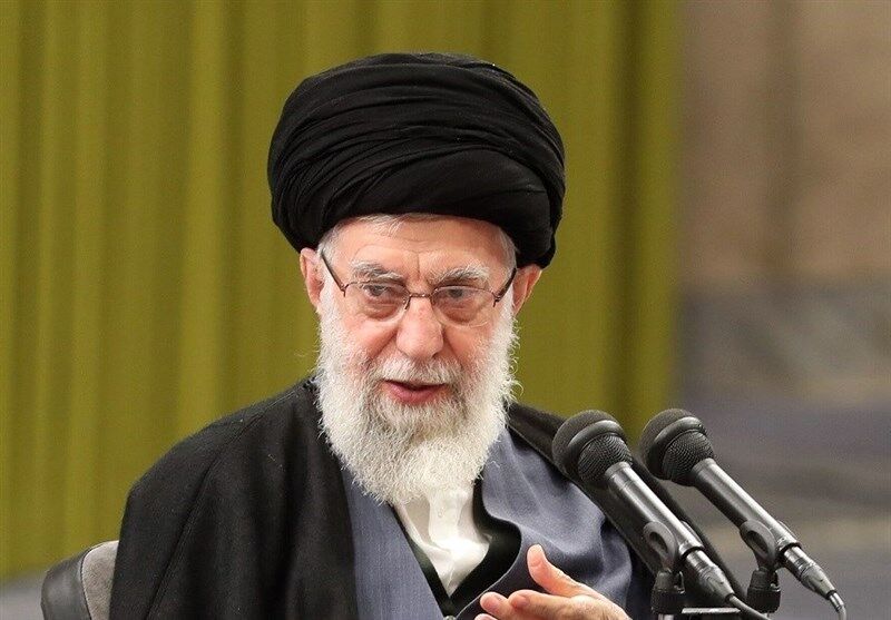 سرتیم پزشکی رهبر انقلاب: عمل جراحی ایشان بدون بیهوشی انجام شد
