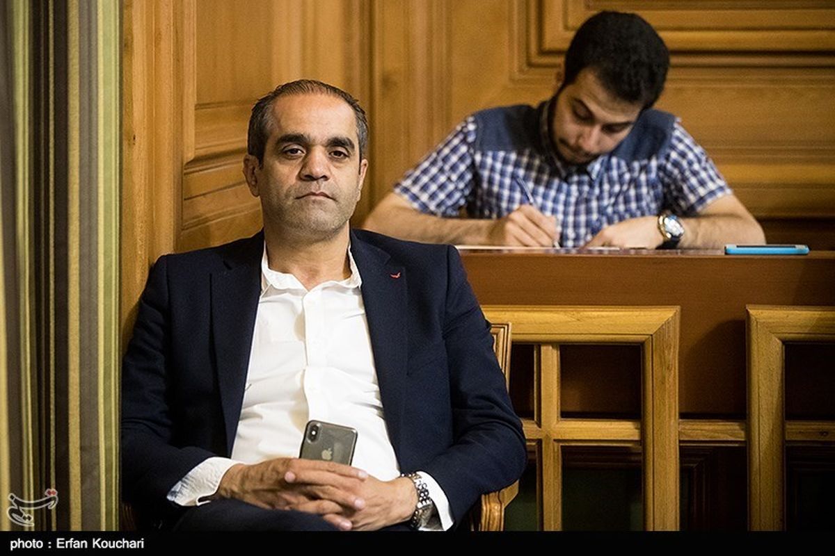 ابوالقاسم‌پور:کارت معافیت بازیکن شمس آذر جعلی بود!