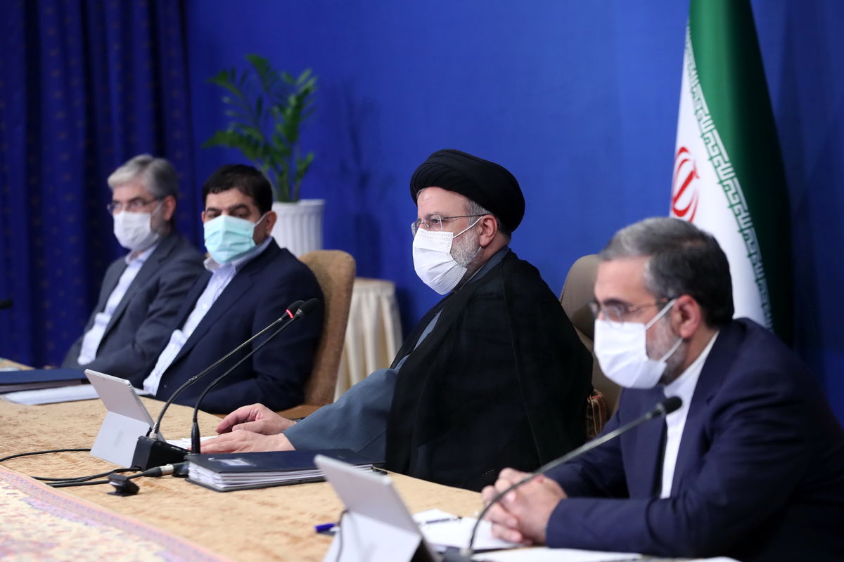 مدافعان دولت سیزدهم به منتقدان تبدیل شدهاند