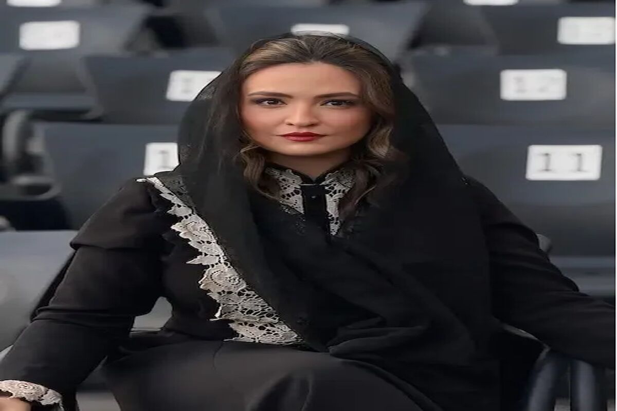 تصویر جذابی از گلاره عباسی و لاله اسکندری در پشت صحنه بامداد خمار