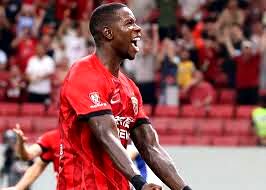 فروش مهاجم پرسپولیس به استقلال؛ هواداران سرخپوش به موسیمانه پیشنهاد دادند