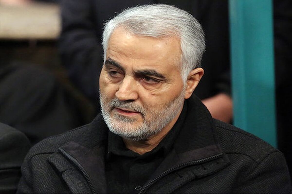 عکس دیده نشده از سردار سلیمانی در زورخانه / ببینید