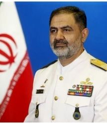 بازدید فرمانده نیروی دریایی از موزه دریایی ارتش روسیه 