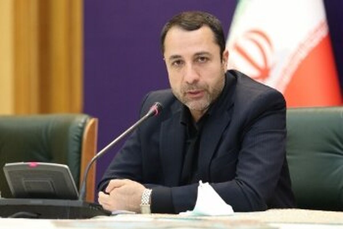 بانک مرکزی قیمت دلار را افزایش می دهد