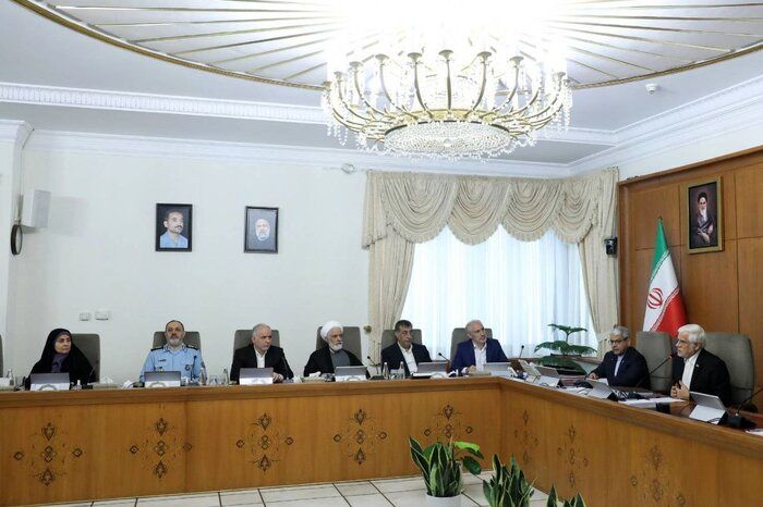 عارف: بیانات رهبر معظم انقلاب، راهبرد دولت است