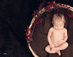 عکسی از اولین کودکی که در آتلیه عکس گرفت!