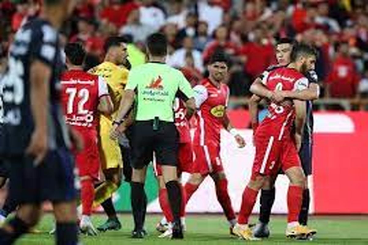 داور بازی پرسروصدای پرسپولیس-پیکان محروم شد