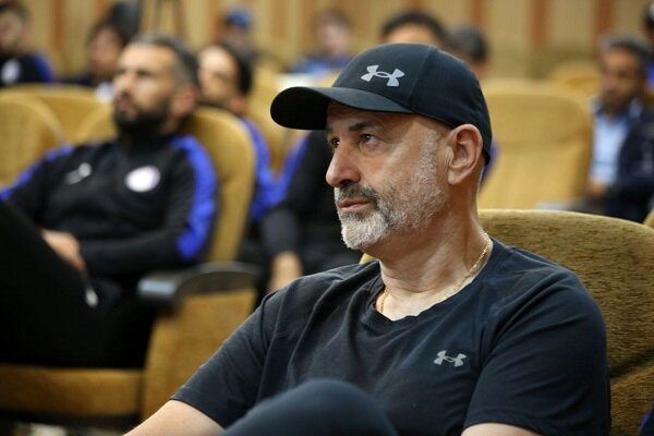 دست بالای مدیران استقلال در قرارداد با سرمربی خارجی

