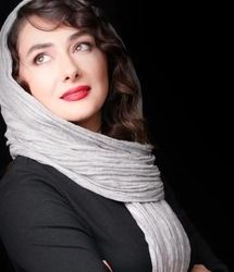 عکس هنری و جذاب هانیه توسلی با تم سیاه و سفید