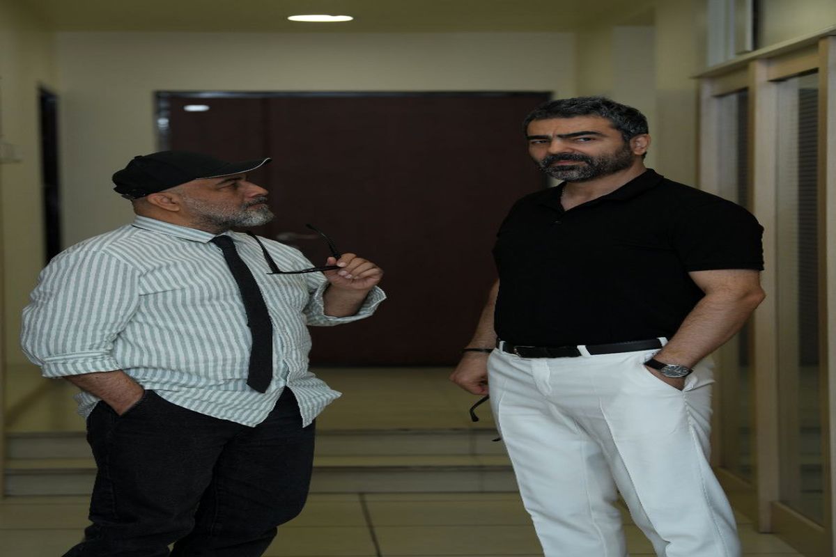 بهزاد خلج بازیگر جذاب آقای قاضی با استایل جدید/ عکس